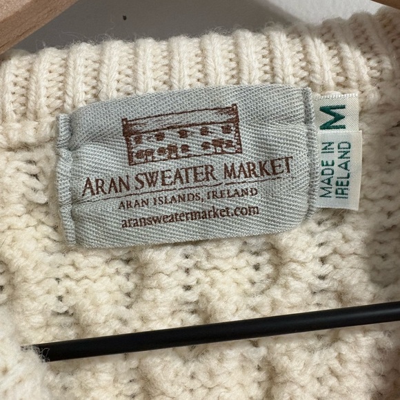 Aran Sweater Market Irish Wool Cable Knit Fisherman Sweater Cream M - Picture 3 of 7